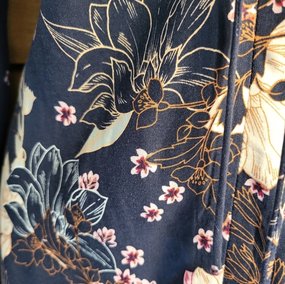 O'NEILL Top - Picture 4 of 9